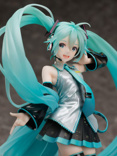 miku chronicle figure